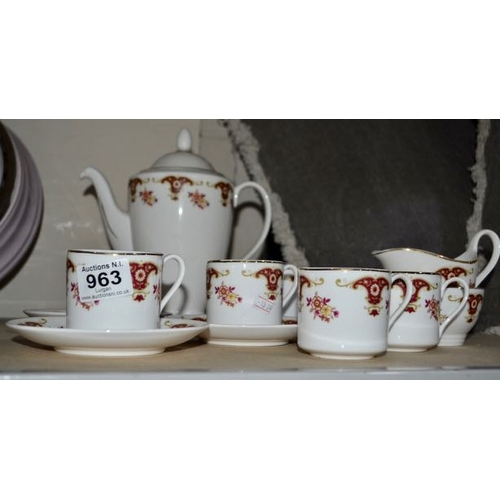 963 - Floral Part Teaset