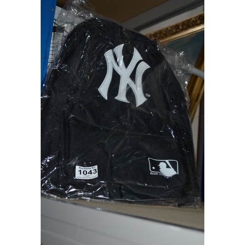 Lot 1043      
