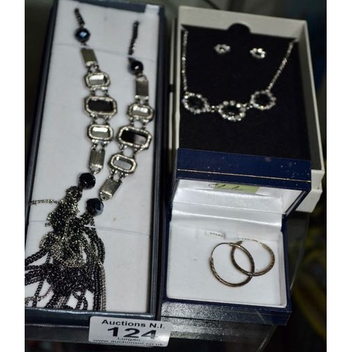 Lot 124       