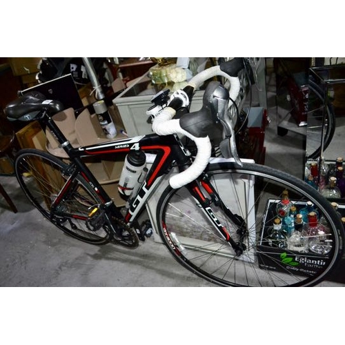 194 - GT 4 Series Aluminium Racing Bicycle