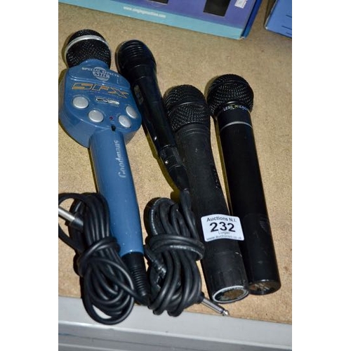 232 - SFX Voice Changer Special Effects Mic + Another  + 2 Wireless Mics