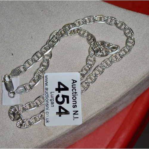 454 - Silver necklace