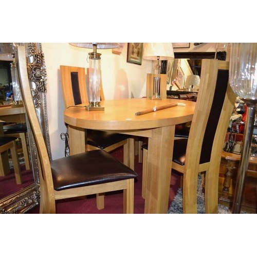 475 - Quality Oak Oval Dining Table With 6 Solid Brown Leather Seated Chairs Approx 6'7