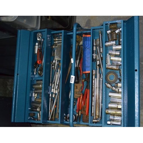 579 - Metal Tool Box & Contents