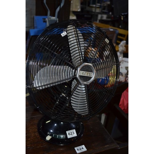 623 - Black Desk Fan