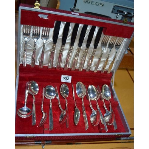 652 - Canteen Of Sheffield Cutlery