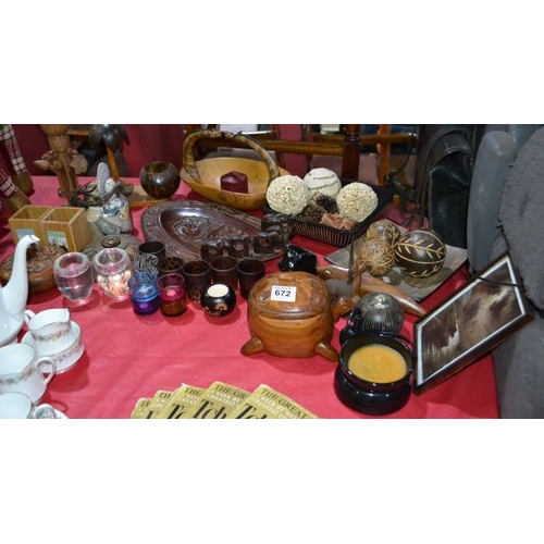 672 - Large to Of Treen And Tealight Holders Etc