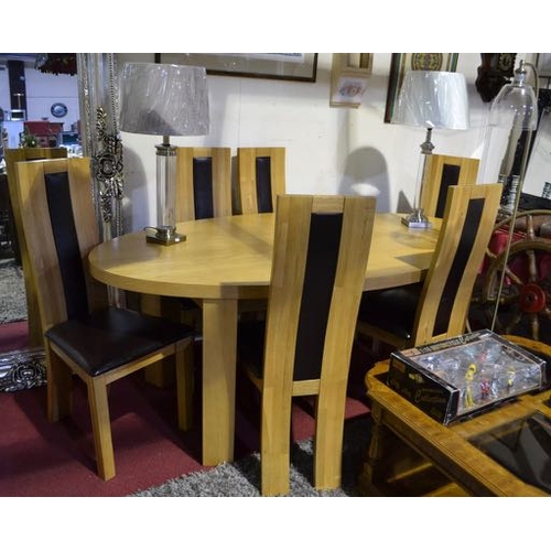 475 - Quality Oak Oval Dining Table With 6 Solid Brown Leather Seated Chairs Approx 6'7