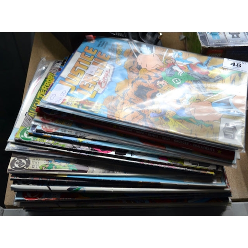 48 - Stack Of Approx 34 Justice League DC Comics