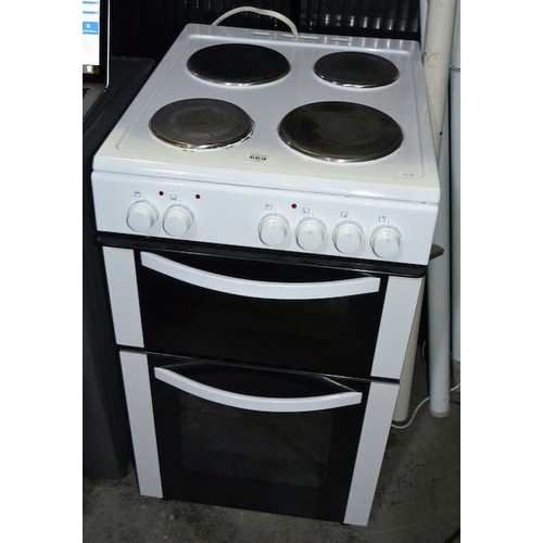 669 - Freestanding Cooker