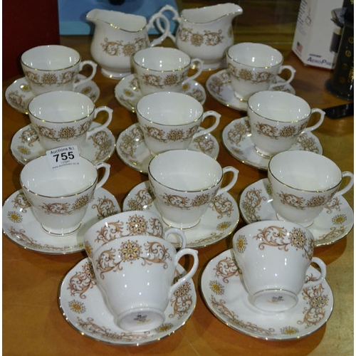 755 - 24 Pc Duchess Crestwood Teaset