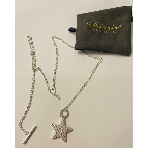 691 - Ruth Langsford Star T-Bar Necklace