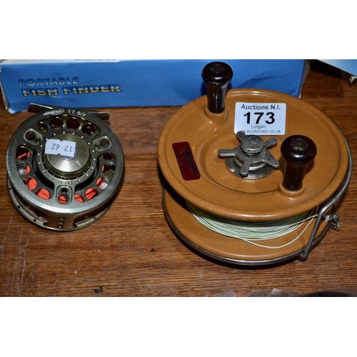 173 - Alvey Fibreglass Snapper Reel + Airflow T7 5/7 Reel