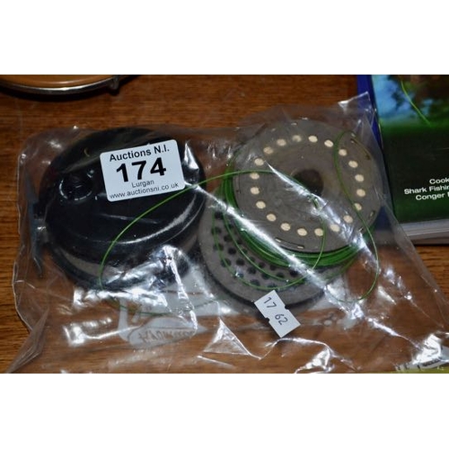 174 - Dragonfly Concept Disc 375 Reel + Roll of Fishing Line