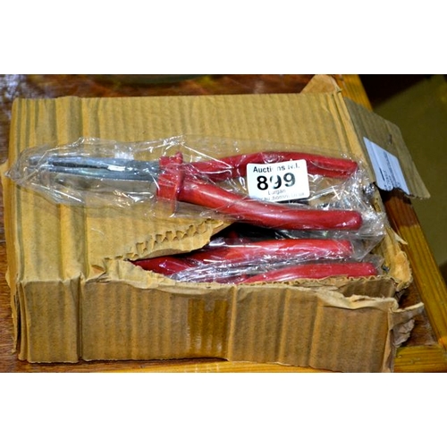 899 - 10 x Pliers