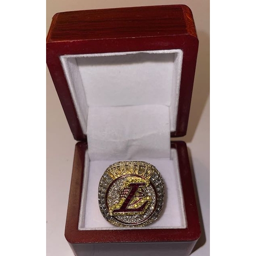 220 - 2020 Lakers James Championship Ring - Fan Souvenir in Wooden Box