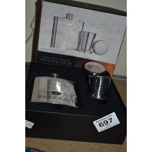 697 - Bar Craft Flask & Pocket Cup Set