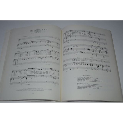 1105 - The Compleat Elvis Music Book - 1979 Edition