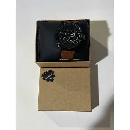 300 - Gents Watch On Brown Leather Strap. RRP £45