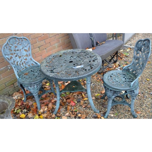 185 - Plastic Garden Table & 2 Chairs