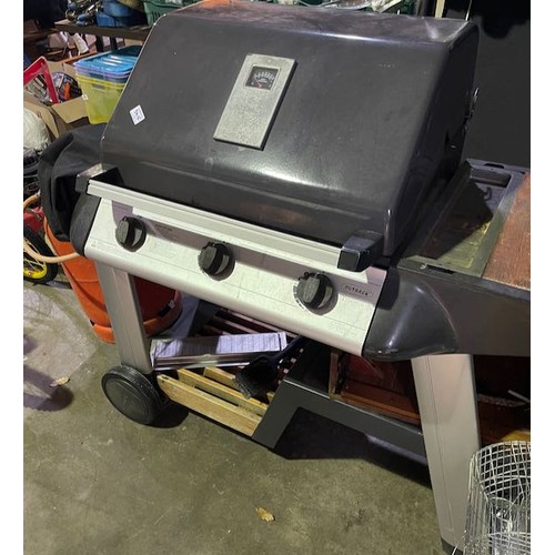 341F - Outback Titanium Barbecue