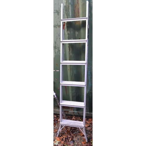 358 - 6 Tread Step Ladder