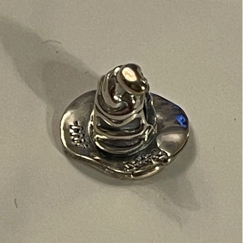4160 - Pandora Harry Potter Sorting Hat Charm