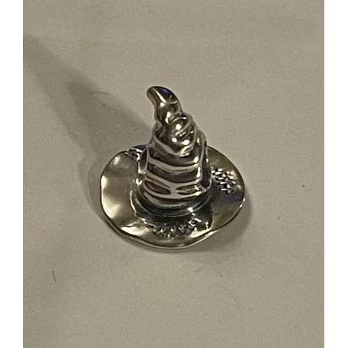 4160 - Pandora Harry Potter Sorting Hat Charm
