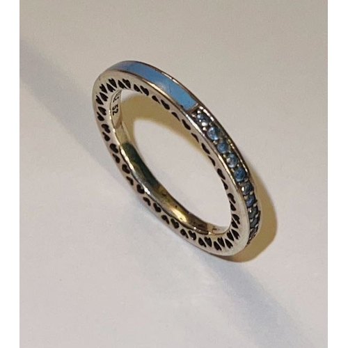 4205 - Pandora Blue Radiant Hearts Band