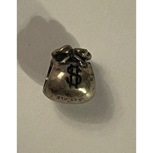Lot 4236      