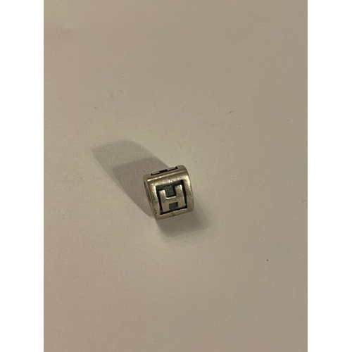Lot 4259      