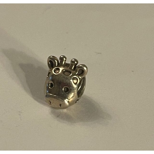 4318 - Pandora Giraffe Charm