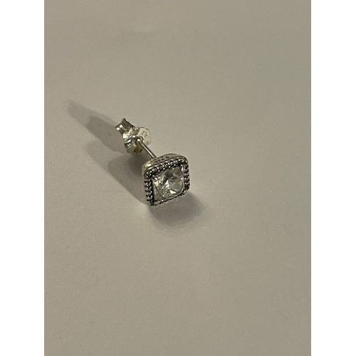 4450 - Pandora Square Sparkle Halo Stud Earring - (1)