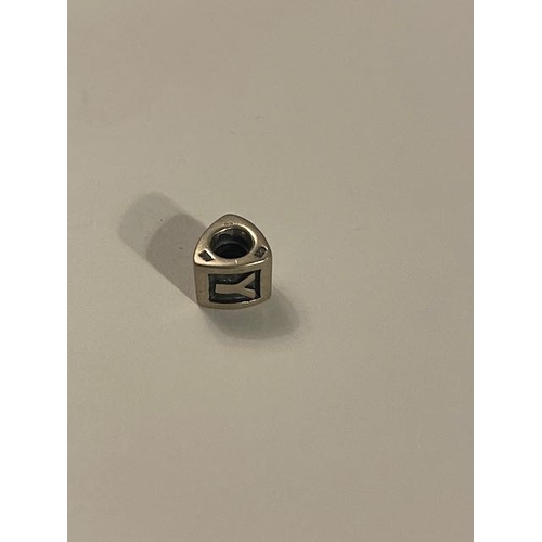 4457 - Pandora Alpha 'Y' Charm