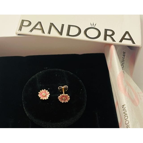 4345 - Pandora Pink Daisy Flower Rose Gold Plated Stud Earrings