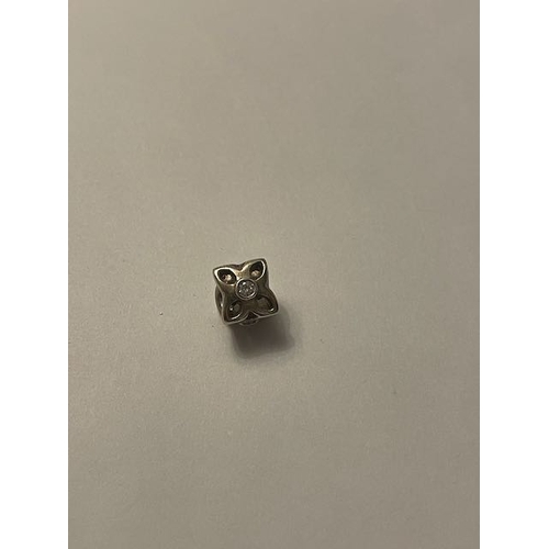 4359 - Pandora Clear Stone Floral Charm