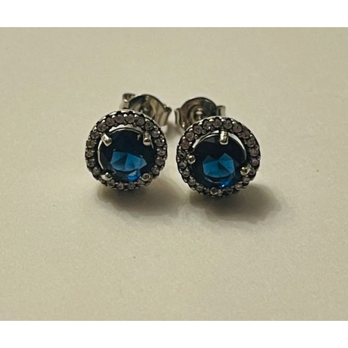 4362 - Pandora Blue Round Sparkle Stud Earrings