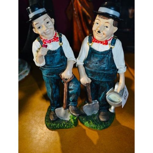 62 - Laurel & Hardy Figurines