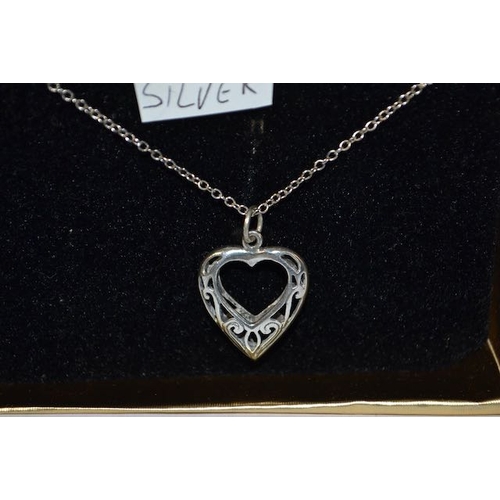 82 - Silver Heart Pendant Necklace