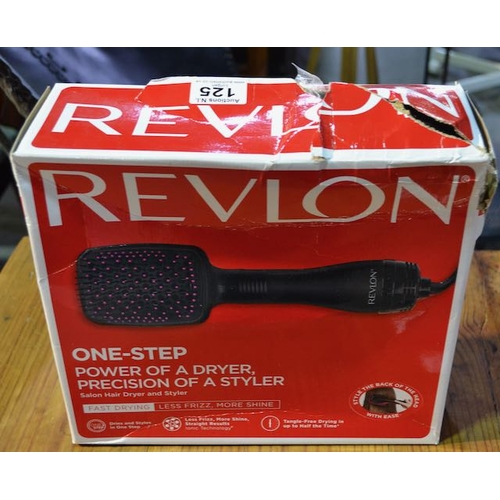 125 - Revlon One Step Volumiser