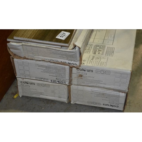 537 - 5 Boxes Of Hi Gloss Wood Effect Wall/Floor Tile