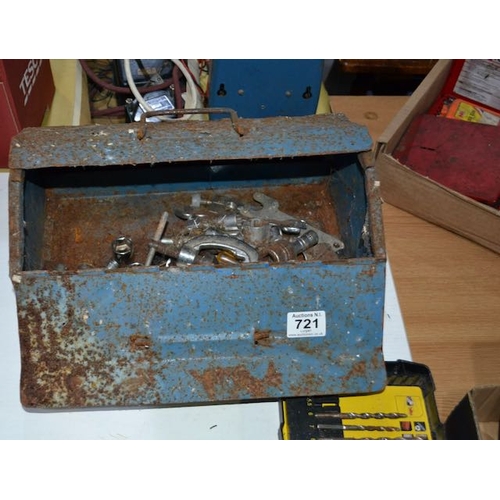 721 - Metal Tool Box & Contents