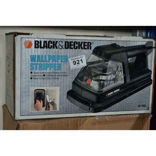 921 - Black And Decker Paper Stripper