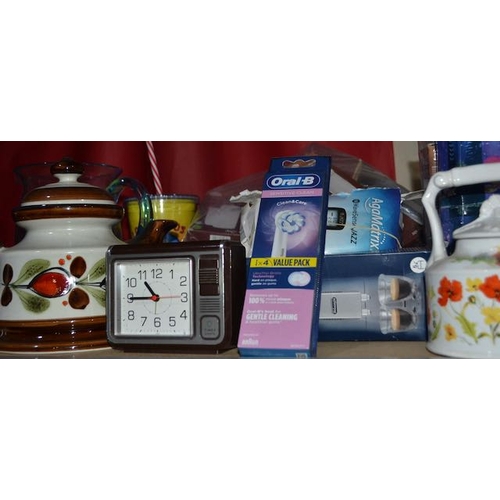 982 - Mixed Lot Incl Coffee Filters, Toothbrush Heads & Bag Lot