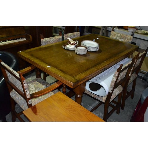 406 - Extendable Dining Table With 6 Upholstered Dining Chairs Incl Pair Of Carvers