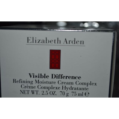 102 - Elizabeth Arden Visible Difference Refining Moisture Cream Complex 75ml