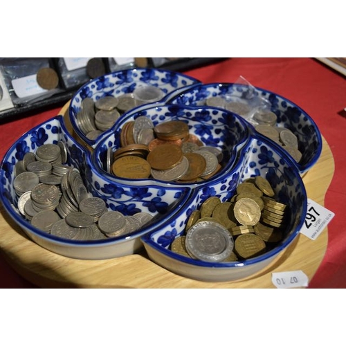 297 - Ornate Blue & White Dipping Dish of Various Coins - Ireland Bull Shillings, 3d, Sixpences etc