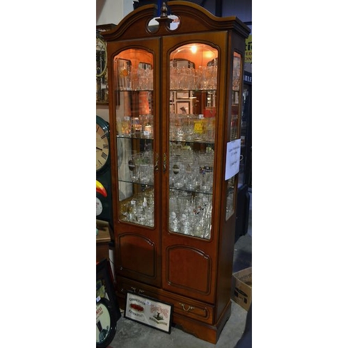 76 - Ornate Glazed Display Cabinet with 1 Drawer