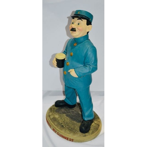 175 - Guinness Official Merchandise Gilroy Reproduction Heavy Zoo Keeper Statue - Appx 16x9