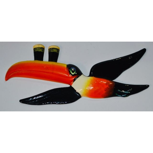 432 - Carlton Ware The Flying Toucan Set of 3 in Graduated Sizes c1957 GA2259A/B and C)